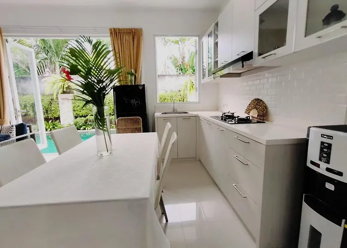 Putih Berawa Lodge