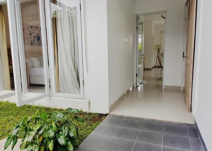 Putih Berawa Lodge Canggu