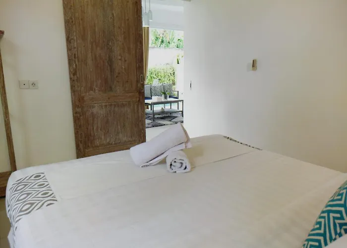 Putih Berawa Lodge *